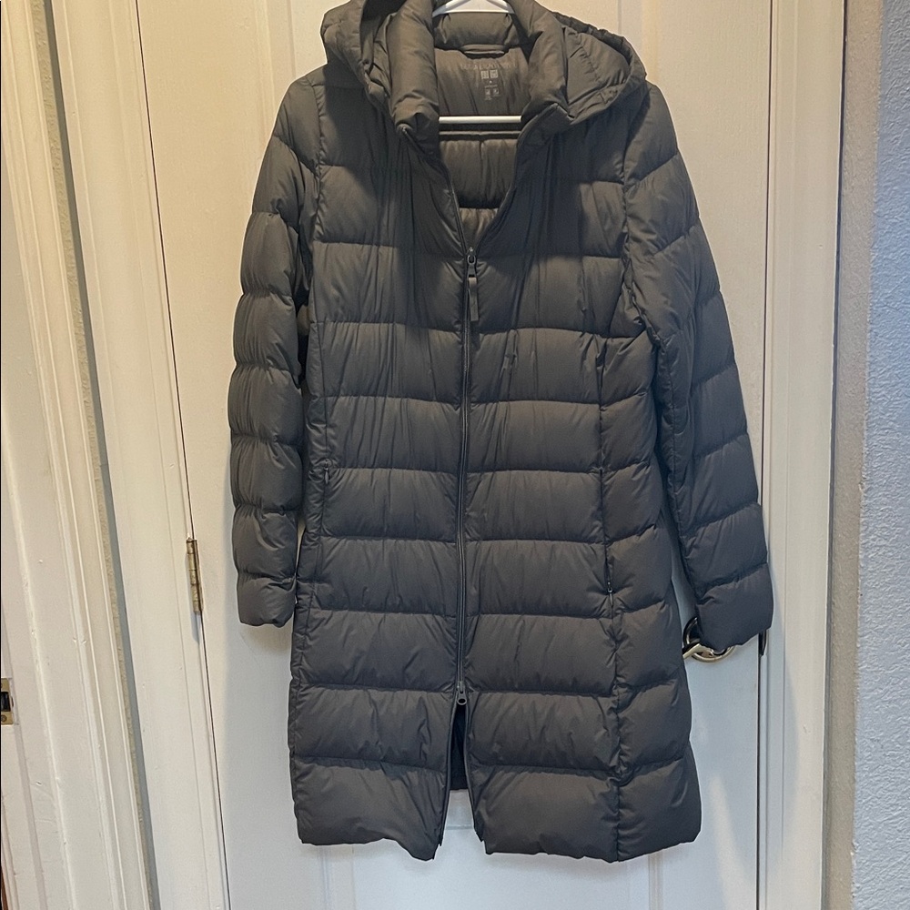Uniqlo Ultra Light Down Jacket - Gray - Picture 10 of 10